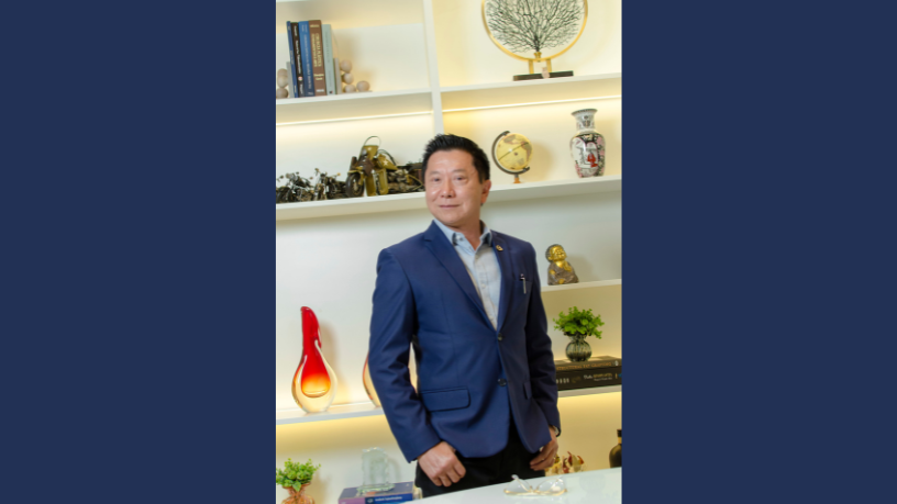 O contorno facial ganha destaque quando a lipoescultura é a melhor escolha para definir mandíbula e papada, observa Milton Seigi Hayashi.