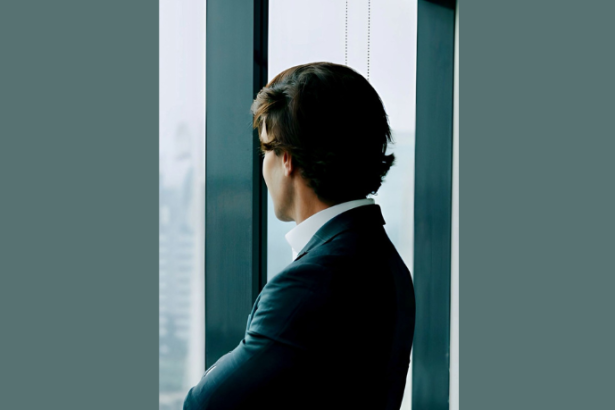 Ian dos Anjos Cunha analisa como a telemedicina e a atenção primária se complementam e o que realmente funciona na prática do cuidado em saúde.