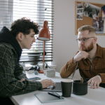 Alex Nabuco dos Santos explica a influência dos incentivos de mercado nos preços imobiliários.