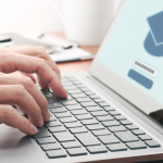 IA na educação: como utilizar a tecnologia, com a visão de Sérgio Bento De Araújo, para potencializar a aprendizagem sem abrir mão do pensamento crítico.